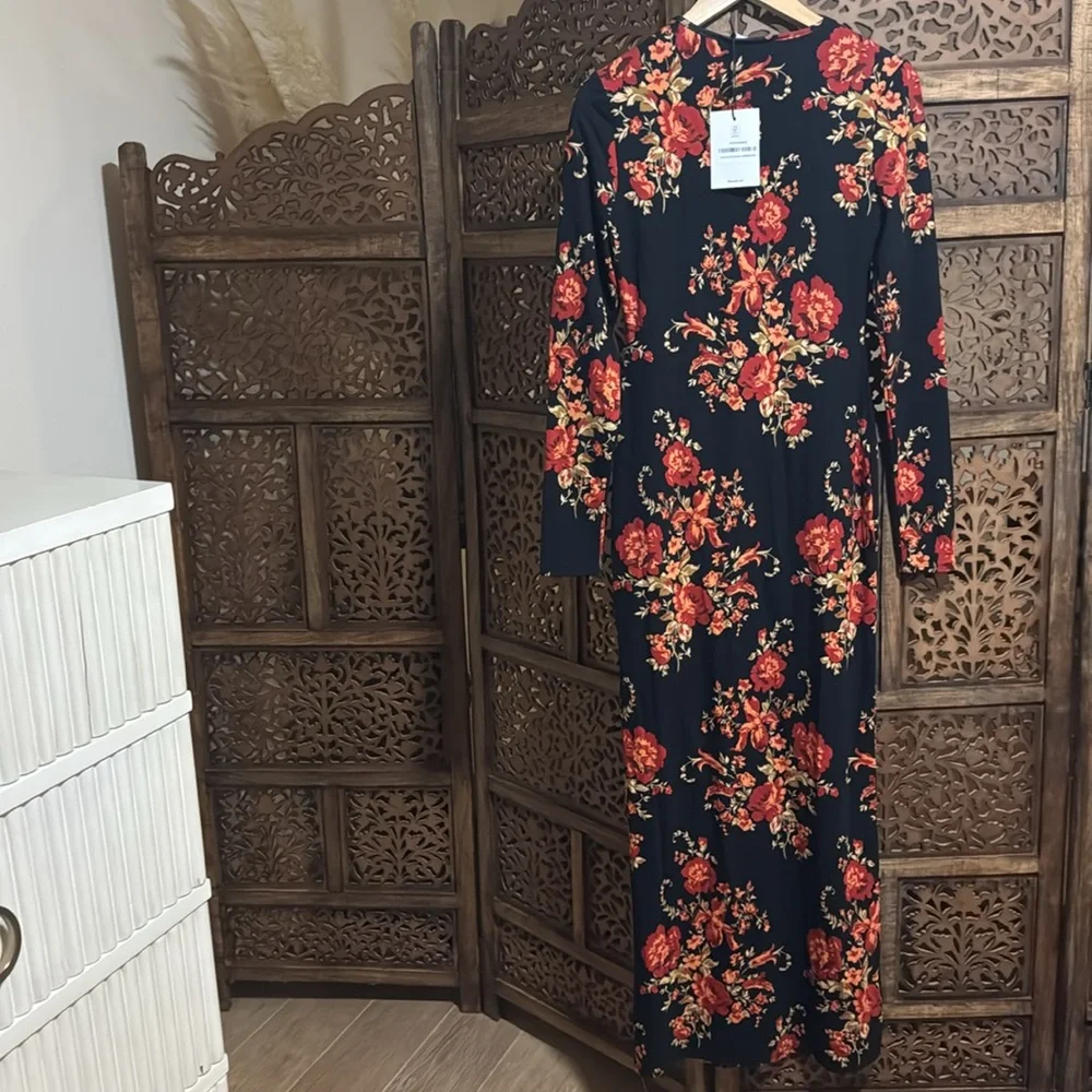 NEW NWT Reformation Tommie Admire Black Red Floral Dress
